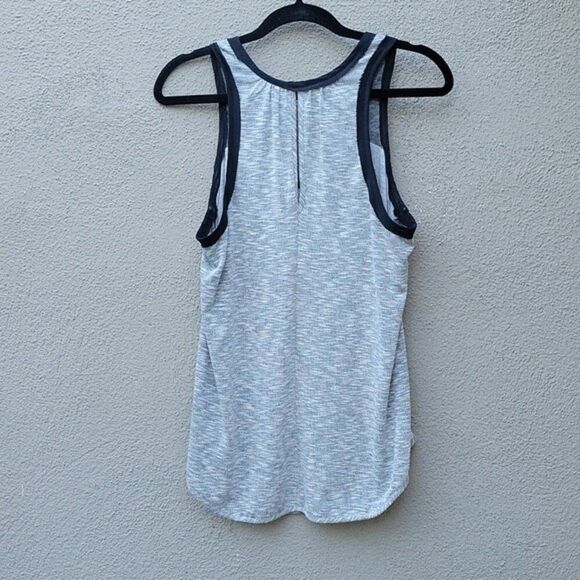 ANTHROPOGIE DOLAN CHEVERON RIVET TRIMMED TANK TOP SILK EDGES MED - Picture 3 of 11